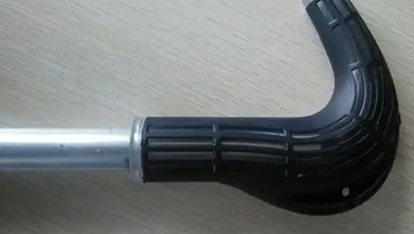 tpe粘不锈钢，tpe与不锈钢包胶用什么增粘剂提升强度？